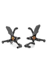 Zestaw regulowanych podnóżków z dźwigniami GILLES MUE2-KT01 KTM Super Duke 1290 R (20-23) czarno-czerwone