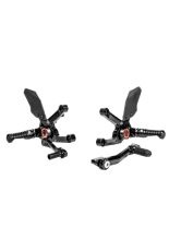 Zestaw regulowanych podnóżków z dźwigniami GILLES MUE2-T01 Triumph Speed Triple 1200 RR/ RS (22-) czarno-czerwone