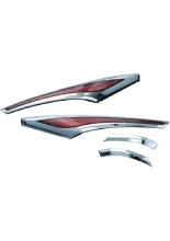 Zestaw listw ozdobnych z oświetleniem LED bagażnika Kuryakyn Honda GL 1800 Goldwing (12-17) srebrne