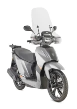 Szyba motocyklowa GIVI do Peugeota Tweet 50-125-200 FL GT/ALLURE (23-) przeźroczysta [bez mocowania]