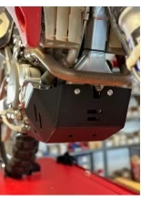 Płyta pod silnik AXP Racing Honda XR 650 L/R (00-07) czarna