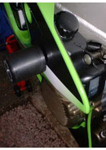 Crash pady R&G do Kawasaki ZX6-R (98-02) czarne