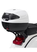 Stelaż GIVI pod kufer centralny Monolock do Vespy PX 125-150 (11-17)