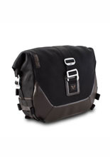 Zestaw: sakwa boczna Legend Gear LC1 + stelaż SLC Sw-Motech BMW R 12/ S (24-) czarno-brązowa [pojemność: 9,8 L]