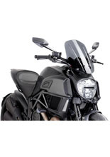 Owiewka PUIG Touring do Ducati Diavel (14-18) mocno przyciemniana