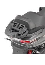 Stelaż GIVI pod kufer centralny Monolock® lub Monokey® do Piaggio MP3 350–500 Sport / Business (18-21) [bez płyty montażowej]